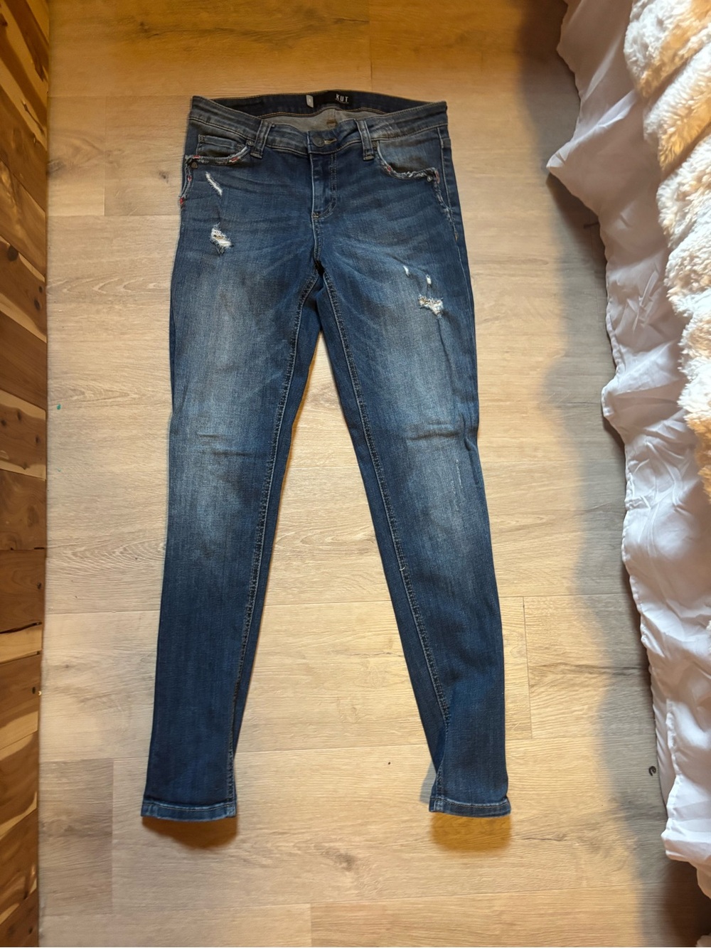 Kut from the Kloth Dark Blue Distressed Skinny Jeans